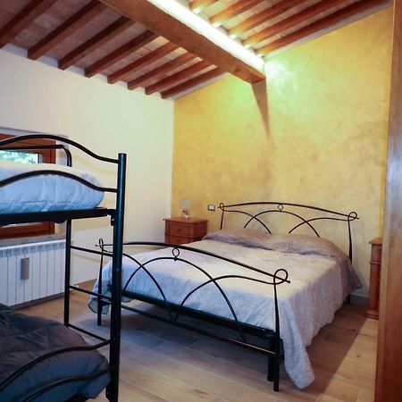 Agriturismo La Tana Citta di Castello Bagian luar foto